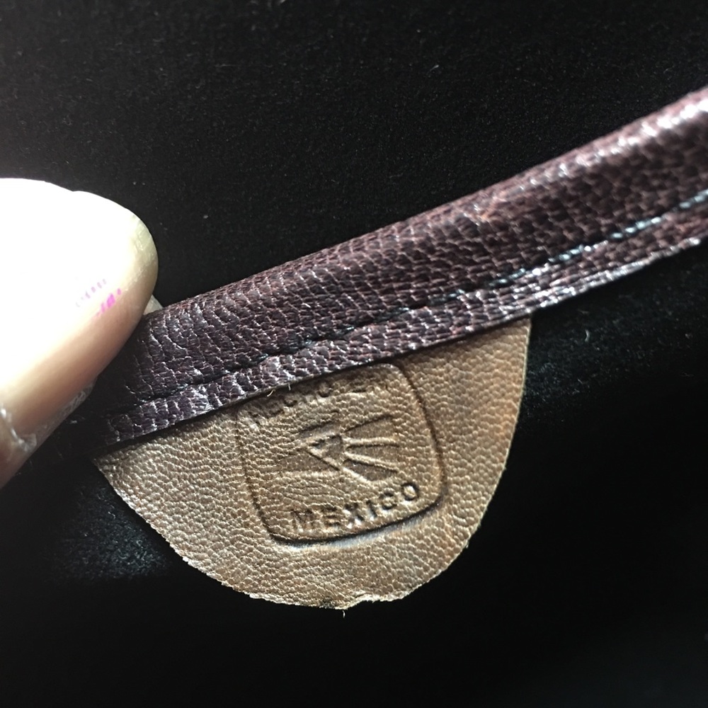 Handmade Tooled Leather Satchel Bag - Picture 7 of 8